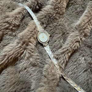 Chic Silver Women's Watch